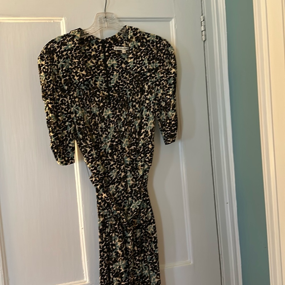 Like new Nanette LePore brown pattered dress. Size 10